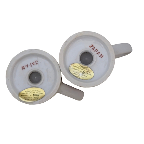 Mushroom Salt and Pepper Shakers, 1970s Ceramic Salt & Pepper Shakers - Picture 4 of 5